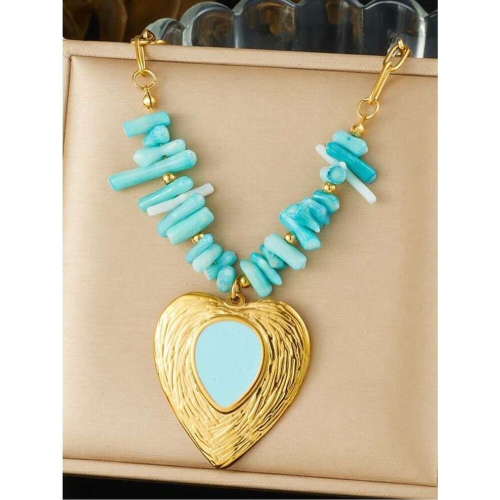 Heart Pendant Necklace Aqua Beads R797